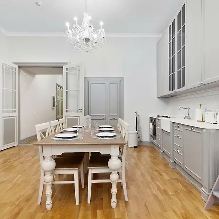 Exclusive Charm Of The Old Apartment