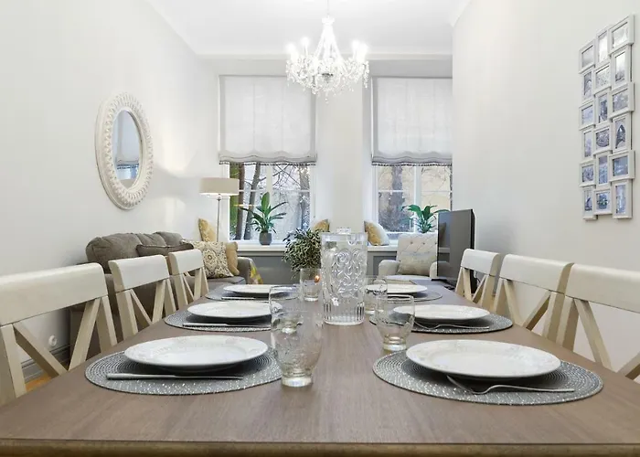 Exclusive Charm Of The Old * تالين