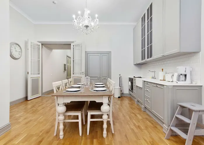 Exclusive Charm Of The Old Apartment